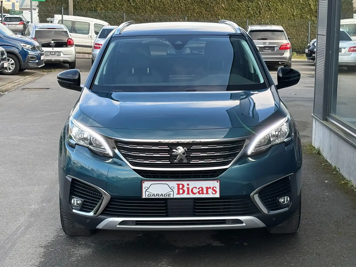 Peugeot 5008 1.6 BlueHDi ✅ 7 PLACES +GT Line 💎 NAVI CAM CA Grün - 2