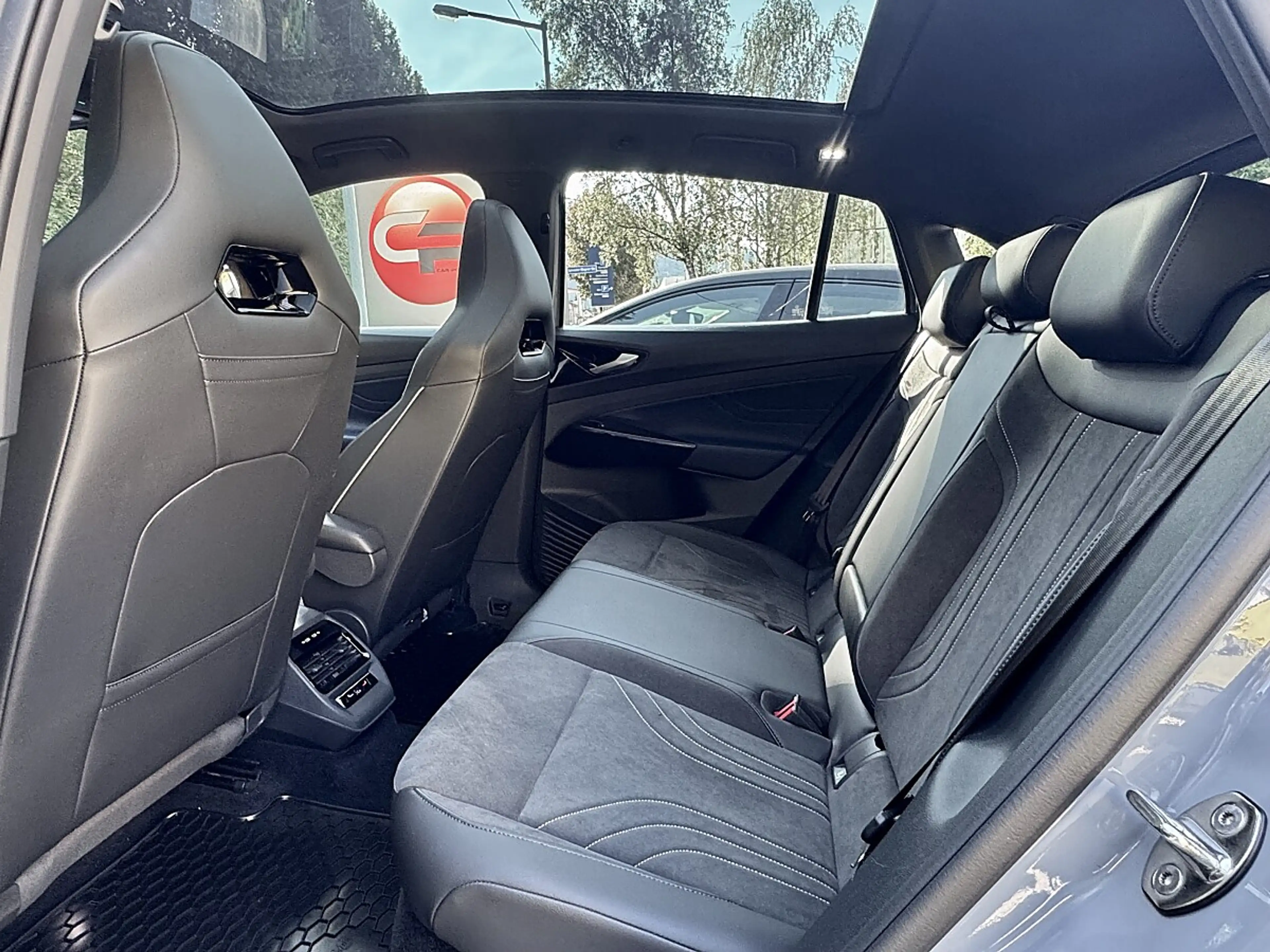 Volkswagen ID.5 GTX 77kWh Garantie/Pano/Massage/AHK/360Grad/Ass... — photo 15
