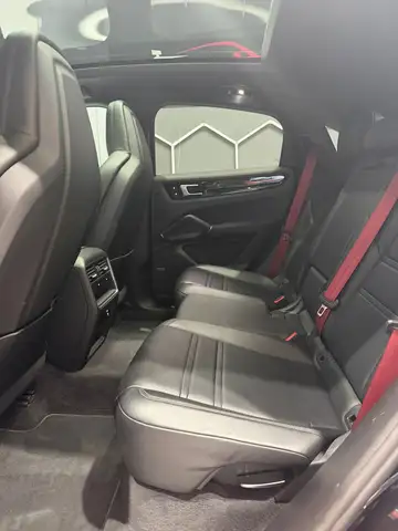 Porsche Cayenne E-Hybrid *Coupe* Ansicht 19
