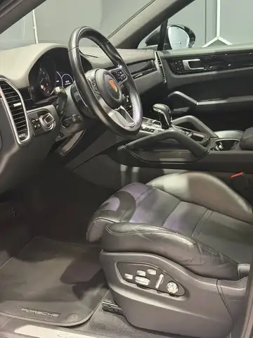 Porsche Cayenne E-Hybrid *Coupe* Ansicht 12