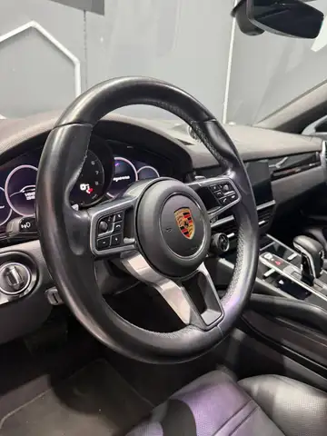 Porsche Cayenne E-Hybrid *Coupe* Ansicht 16