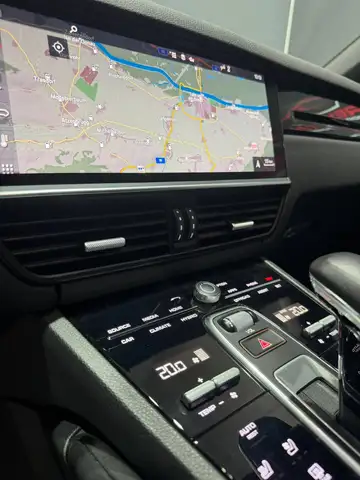 Porsche Cayenne E-Hybrid *Coupe* Ansicht 18