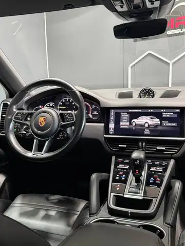 Porsche Cayenne E-Hybrid *Coupe* Ansicht 45