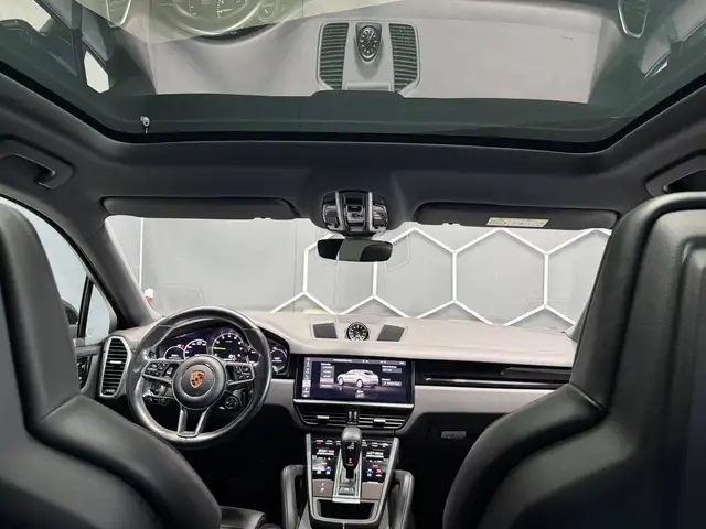 Porsche Cayenne E-Hybrid *Coupe* Ansicht 44