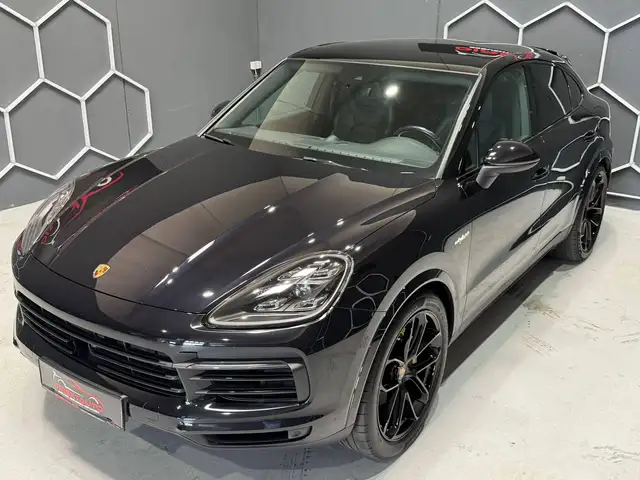 Porsche Cayenne E-Hybrid *Coupe* Ansicht 8