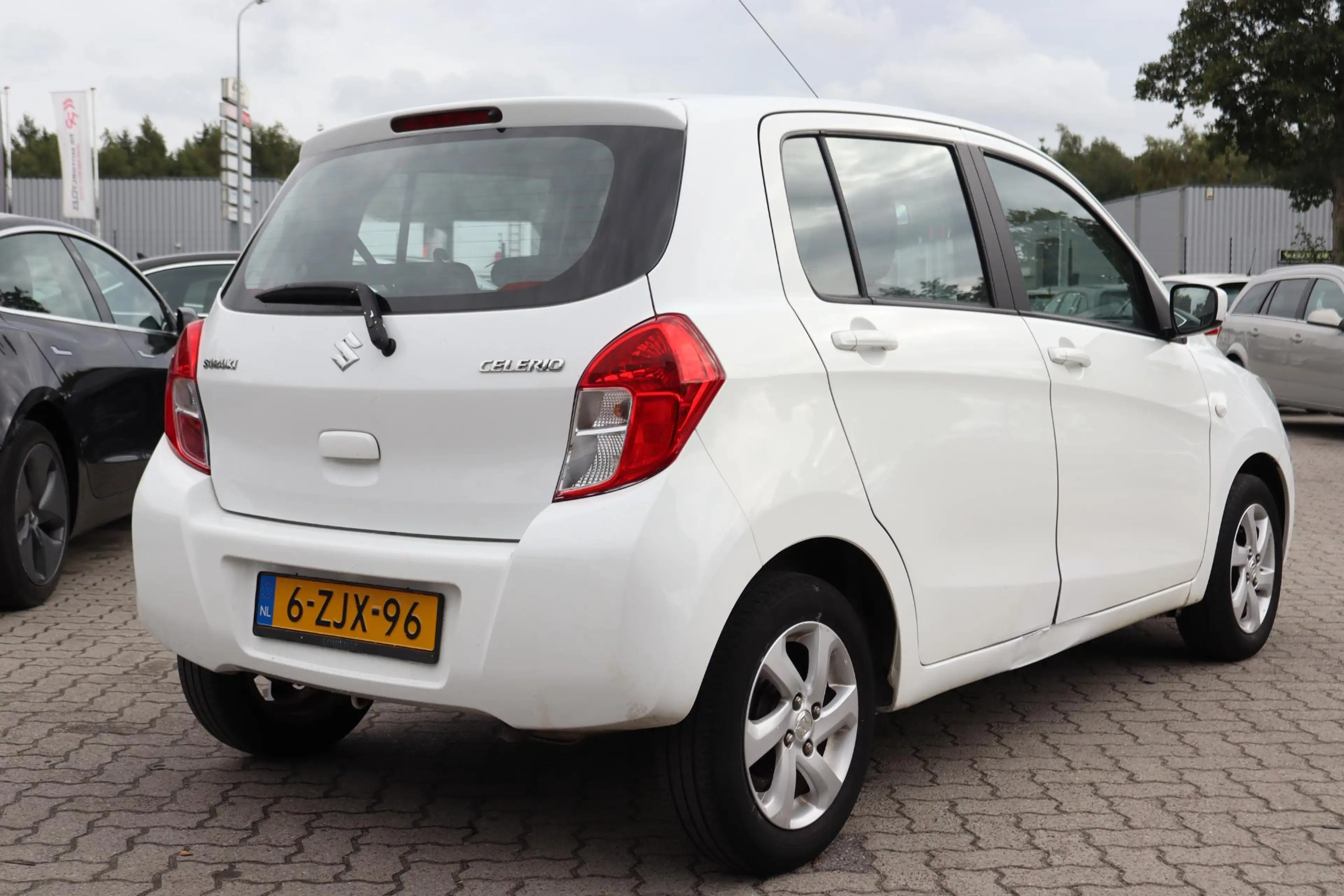 Suzuki Celerio 1.0 Exclusive | 43.500KM | 1e Eigenaar/NL Auto | A — photo 2