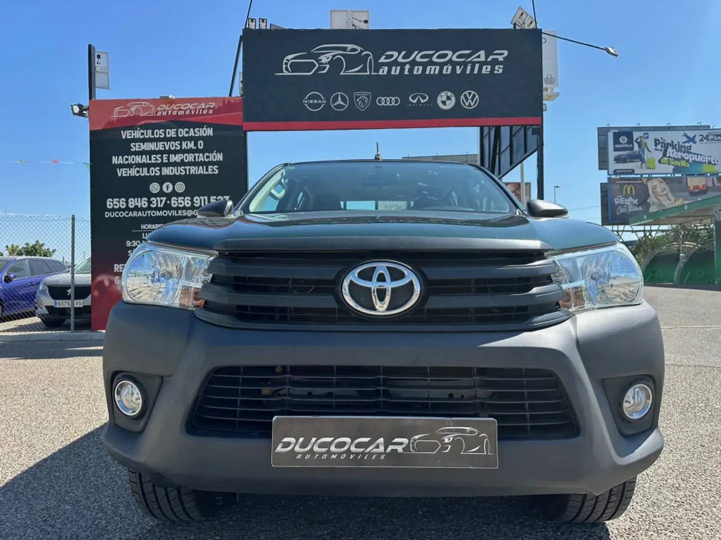 Toyota Hilux Cabina Doble GX Plus Verde - 1