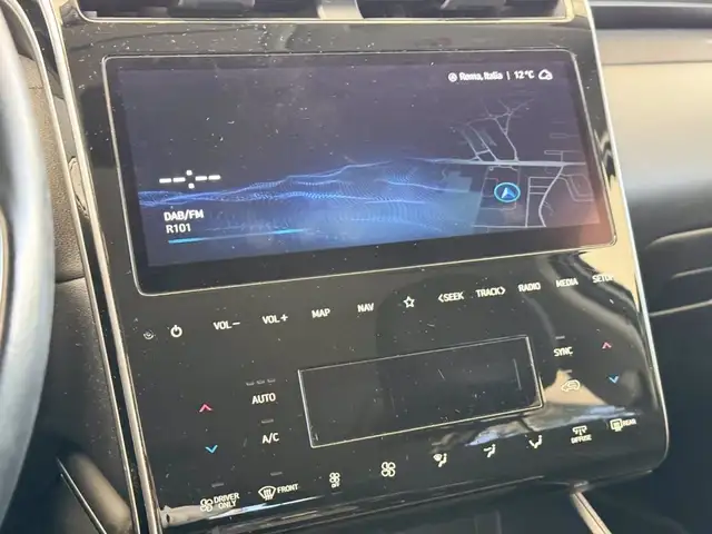 Hyundai Tucson view 24