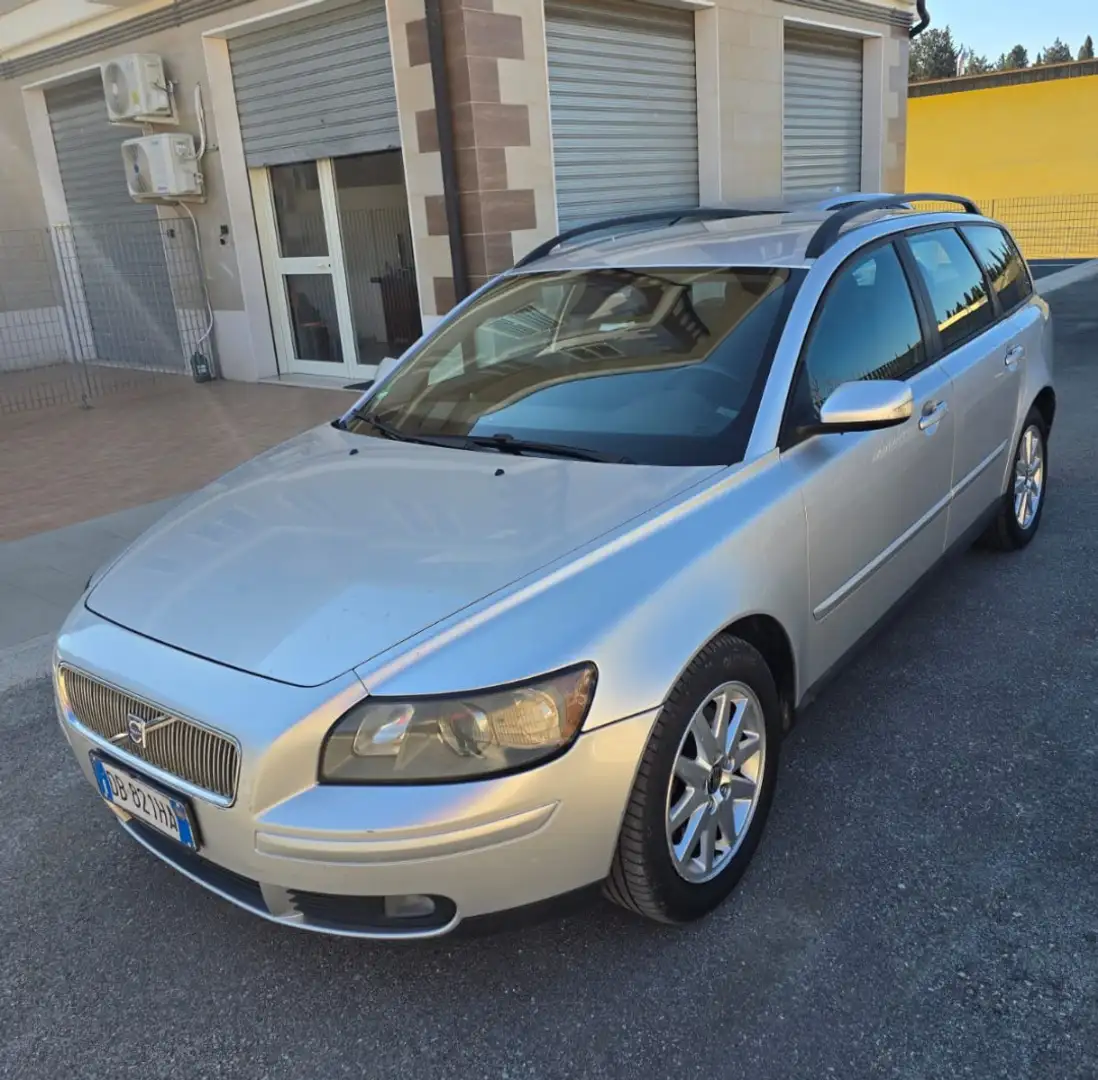 Volvo V50 2.0d Summum - 2