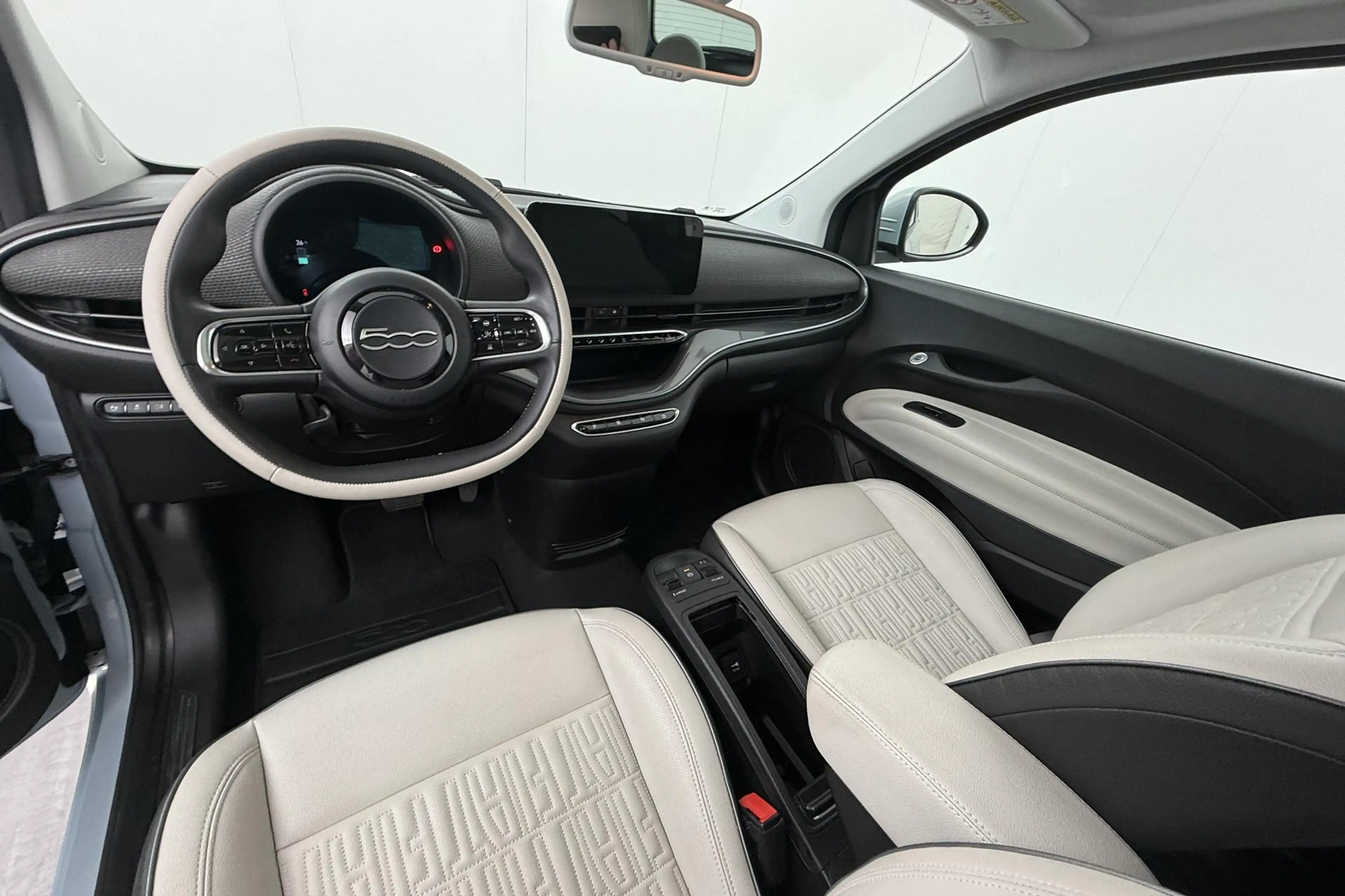 Fiat 500e La Prima 42 kWh | SOH 92% | Parkeer Camera | Stoel — photo 4