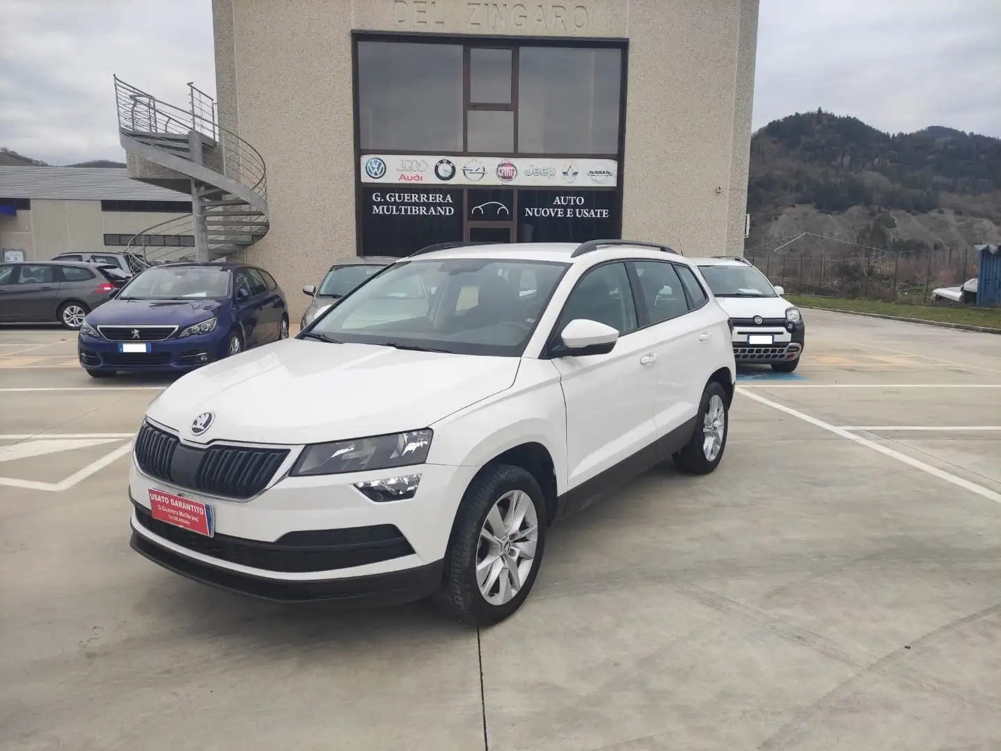 Skoda Karoq Karoq 2.0 tdi Ambition 150cv Weiß - 1