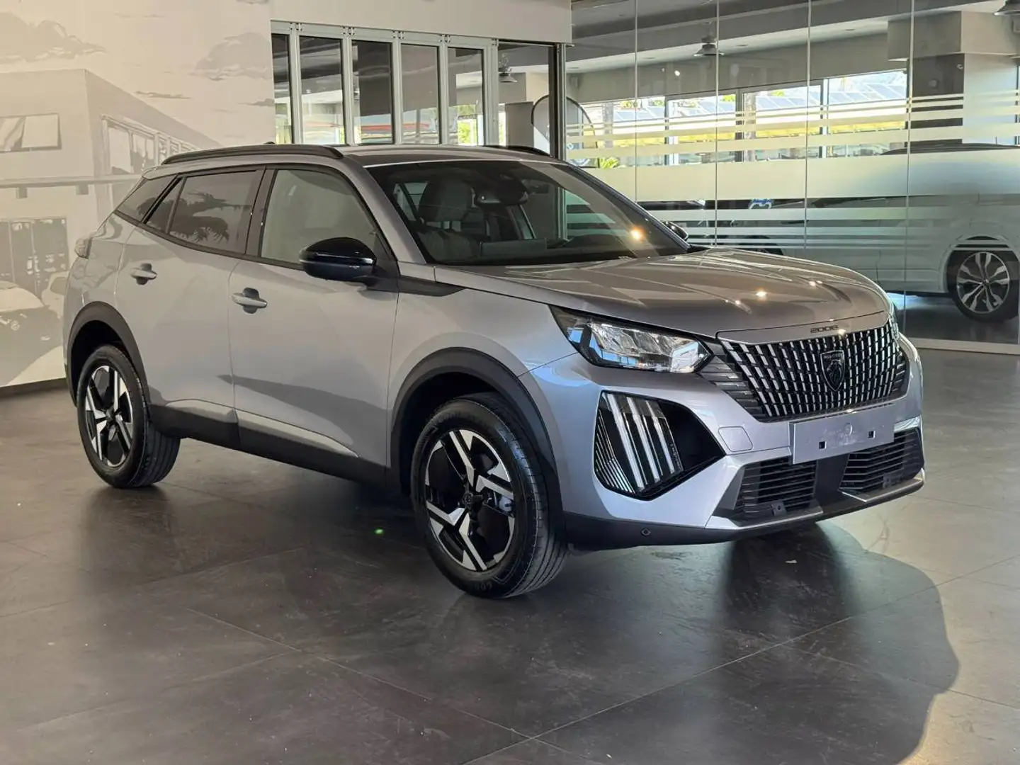 Peugeot 2008 2ª serie PureTech 100 S&S Allure Grau - 1
