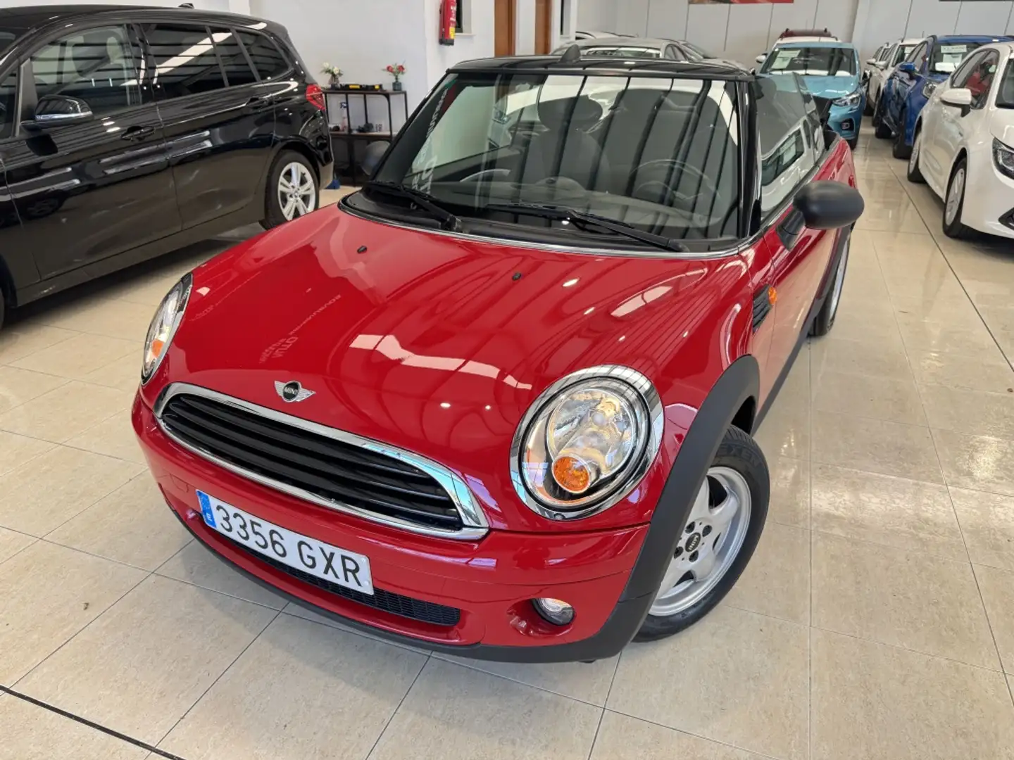 MINI One 3P Rojo - 2