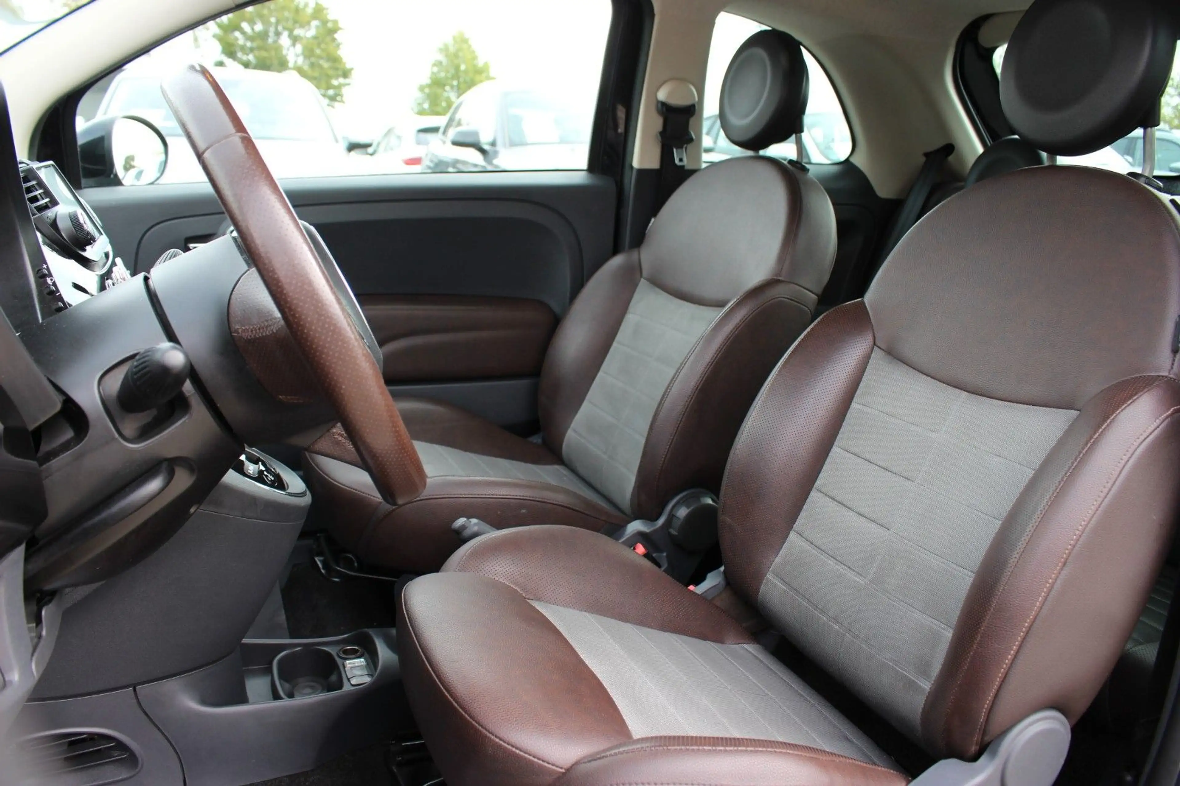 Fiat 500 1.2 LOUNGE/SHEFT/KLIMA/NAVI/AHK/LEDER/ — photo 10
