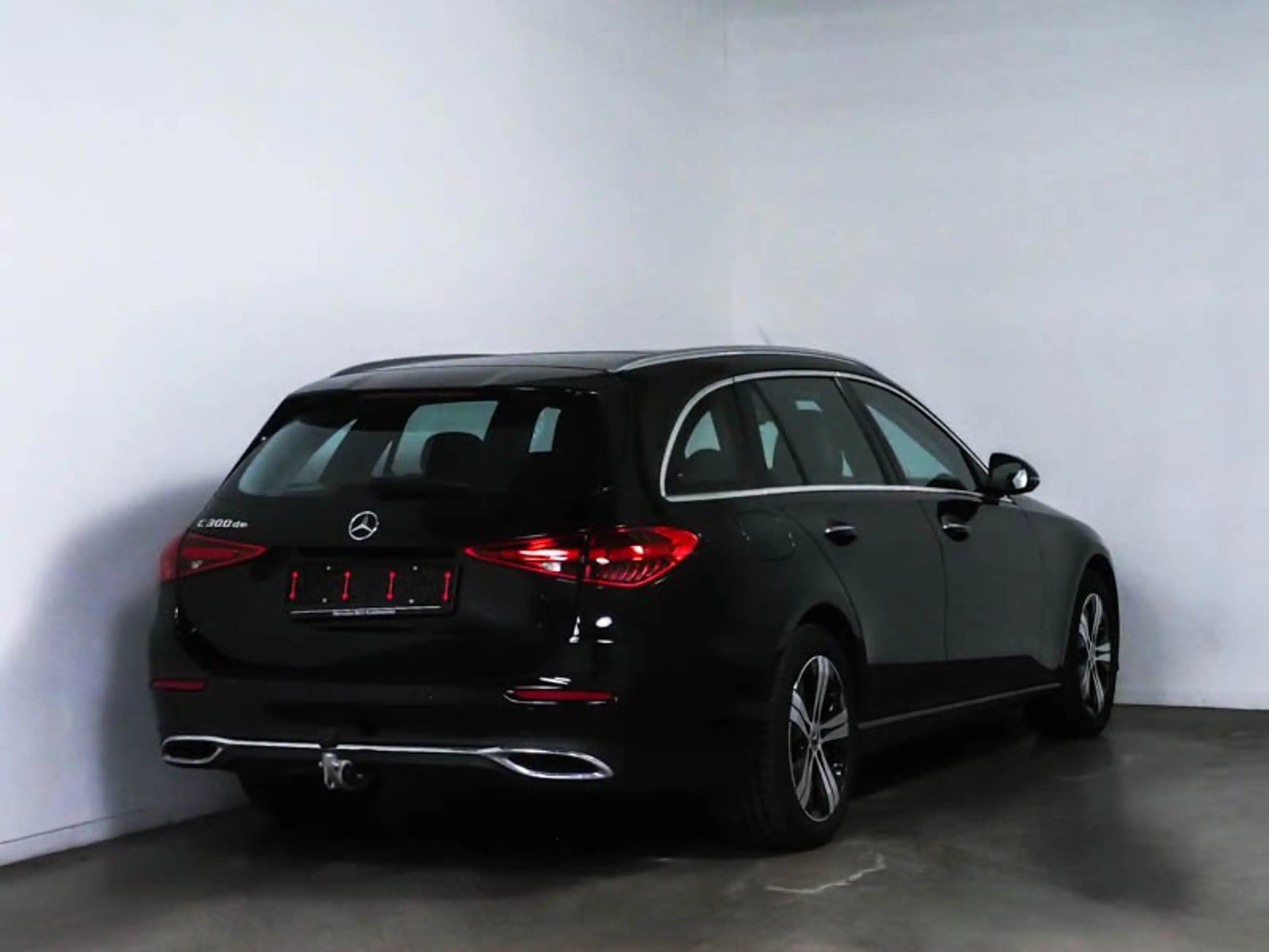 Mercedes-Benz C 300 de T Avantgarde AHK/Kamera/LED/MBUX/Distro — photo 2