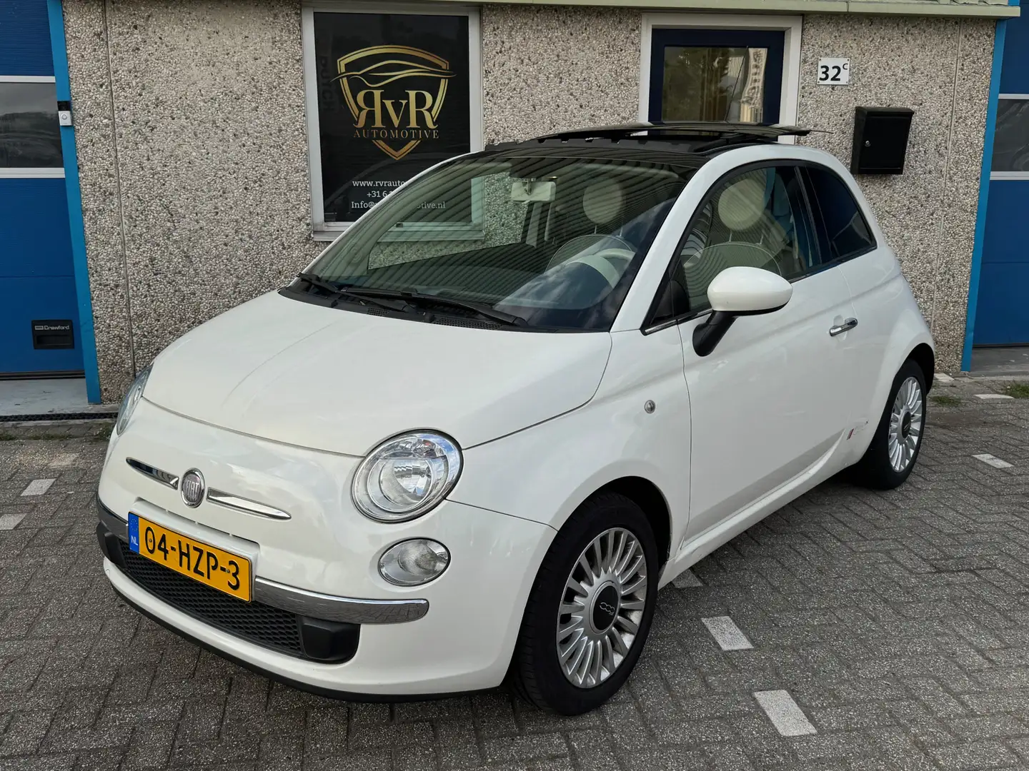 Fiat 500 1.2 Lounge AUT OPEN-PANO Wit - 1