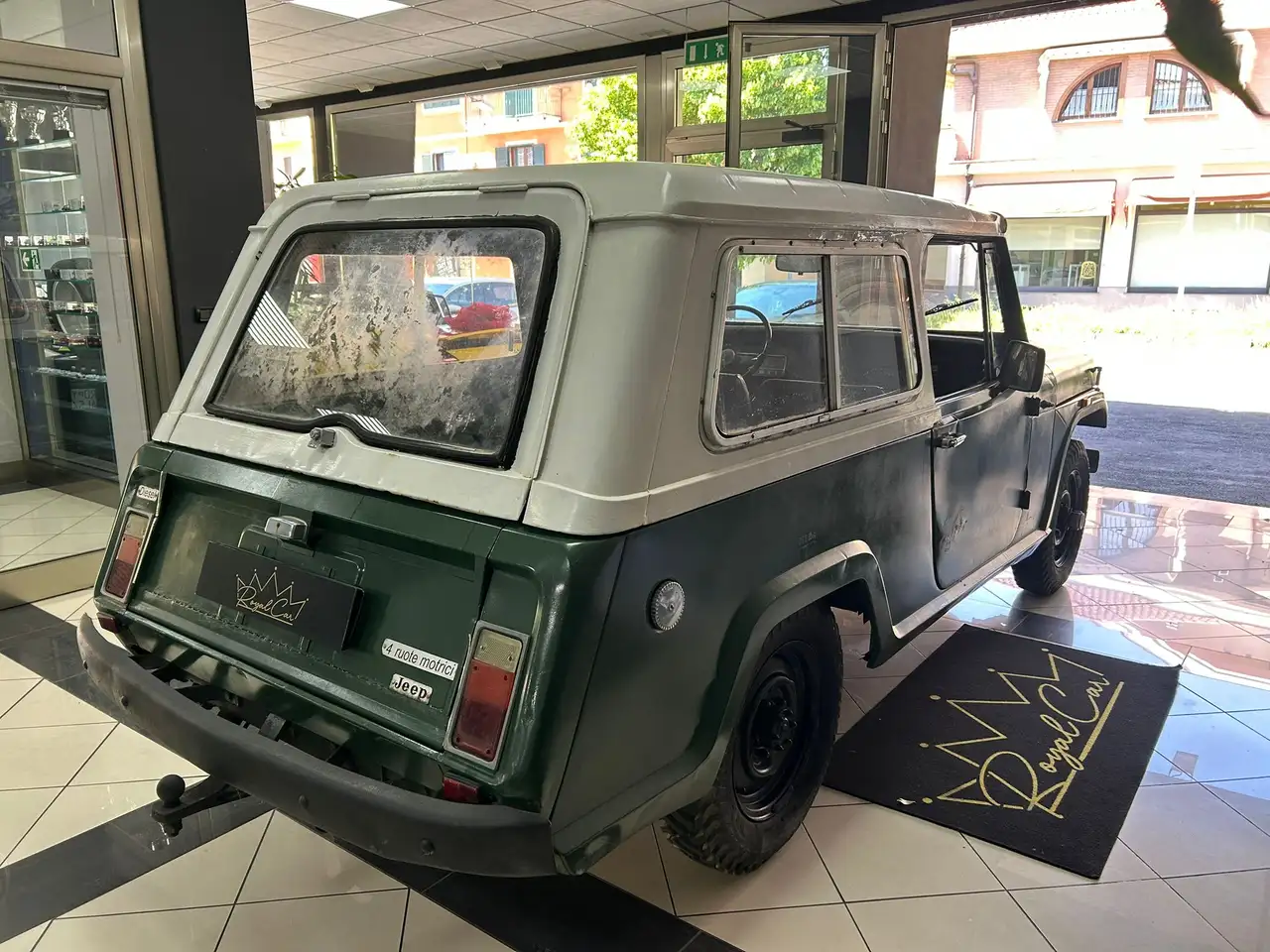 Jeep Commando Camioneta, foto 3