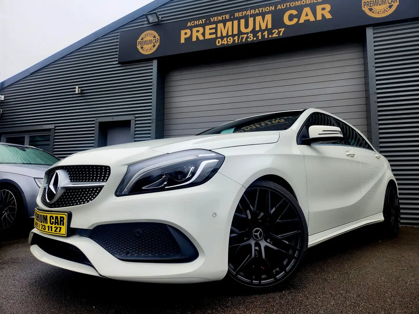Mercedes-Benz A 180 d Business Solution AMG Blanco - 1