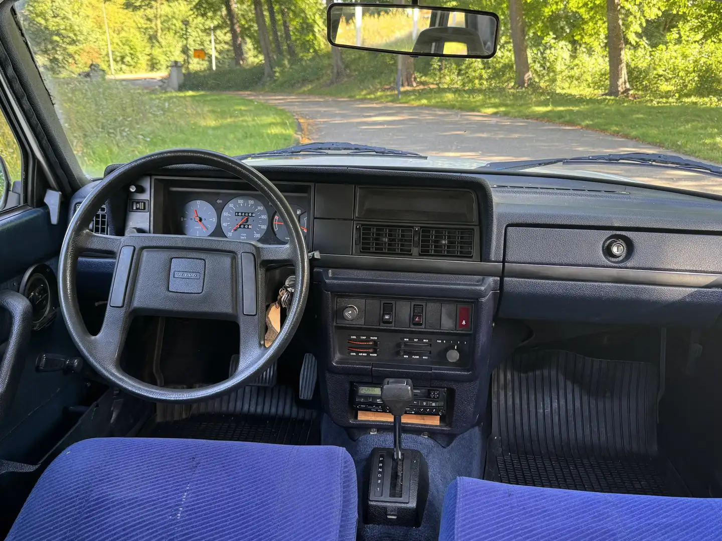 Volvo 240 2.3 GL AUT '84 161000 KM ! ZELDZAAM ! Wit - 2