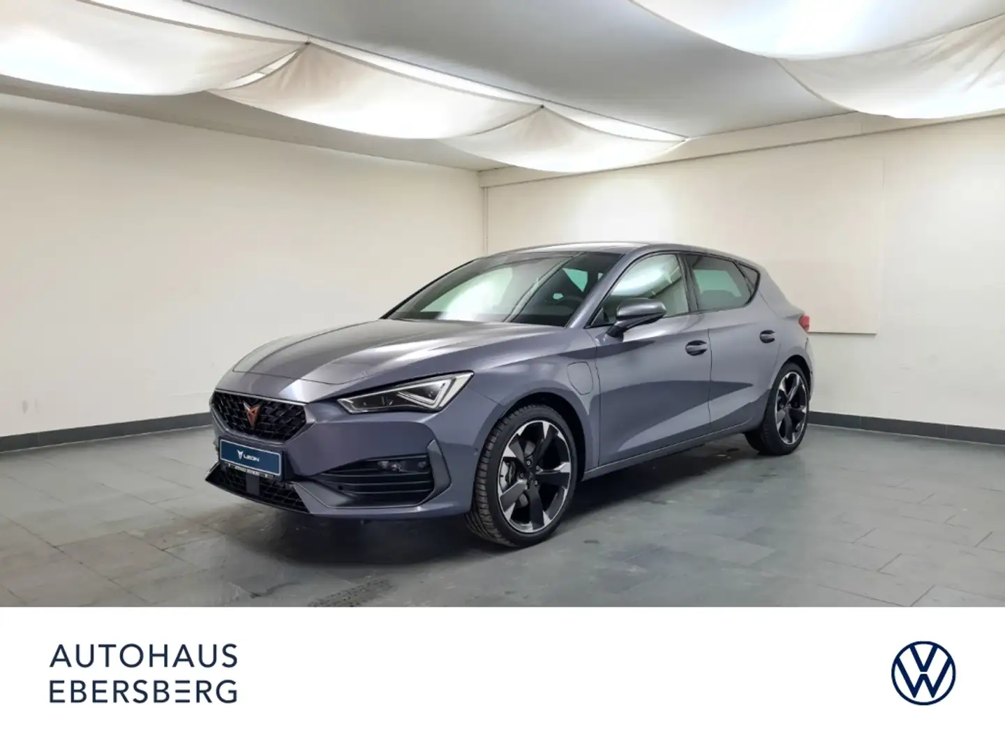 CUPRA Leon 1.4 e-Hybrid SHZ SpurH Navi WR Grau - 1