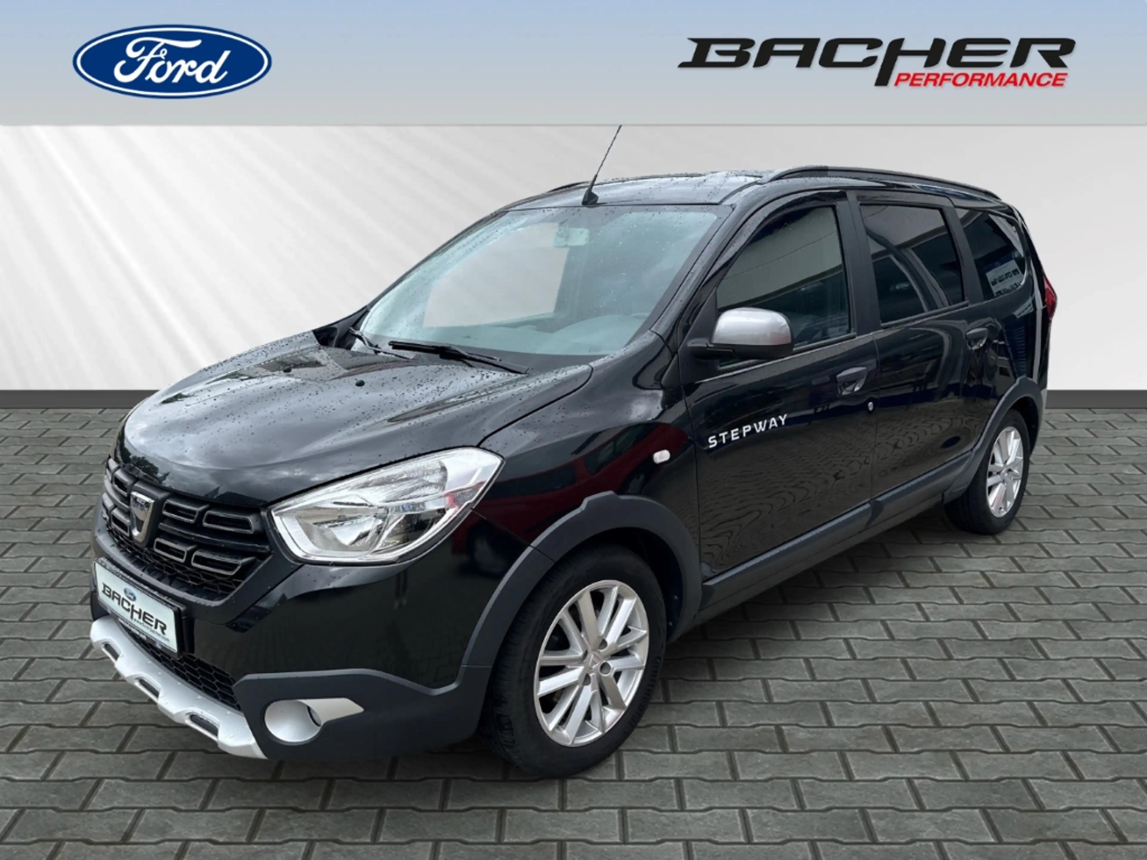 Dacia Lodgy 1.3 TCe 130 STEPWAY GPF NAVI KLIMA DAB RFK ALU