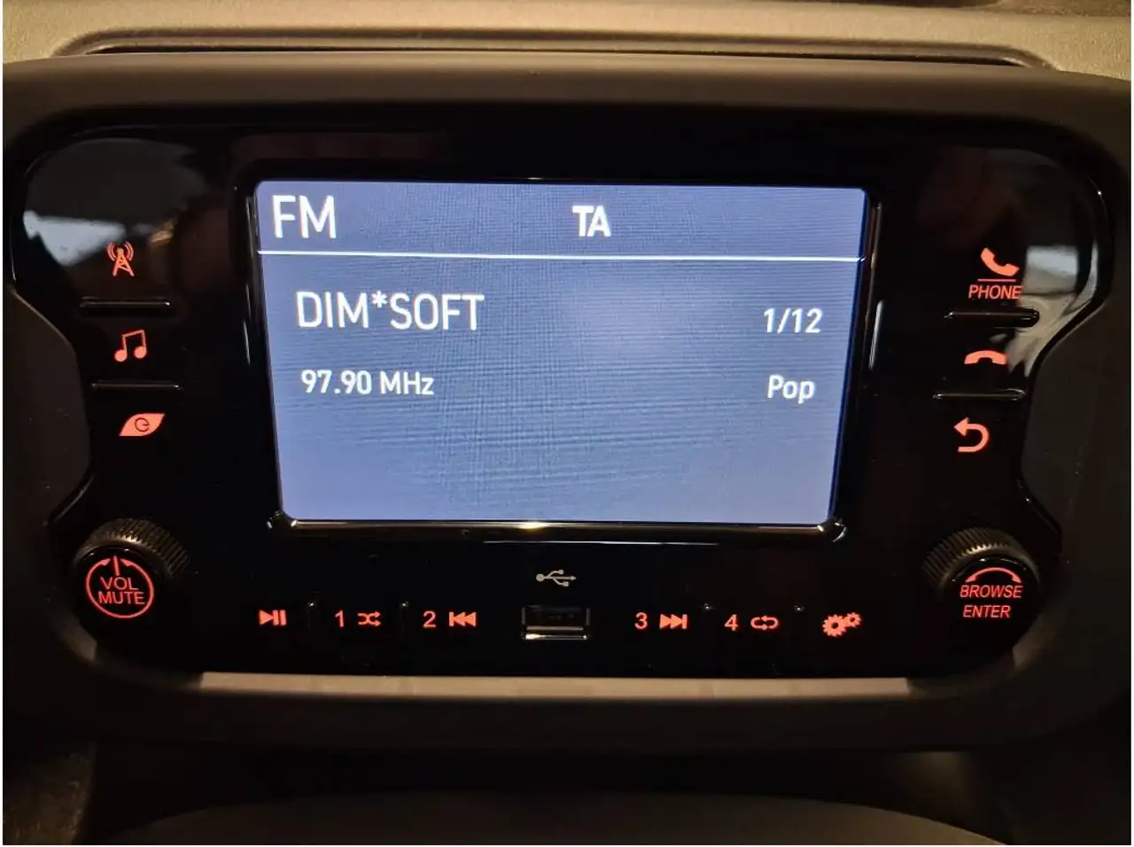 Fiat Panda 1.0 firefly hybrid City Life, миниатюра 13