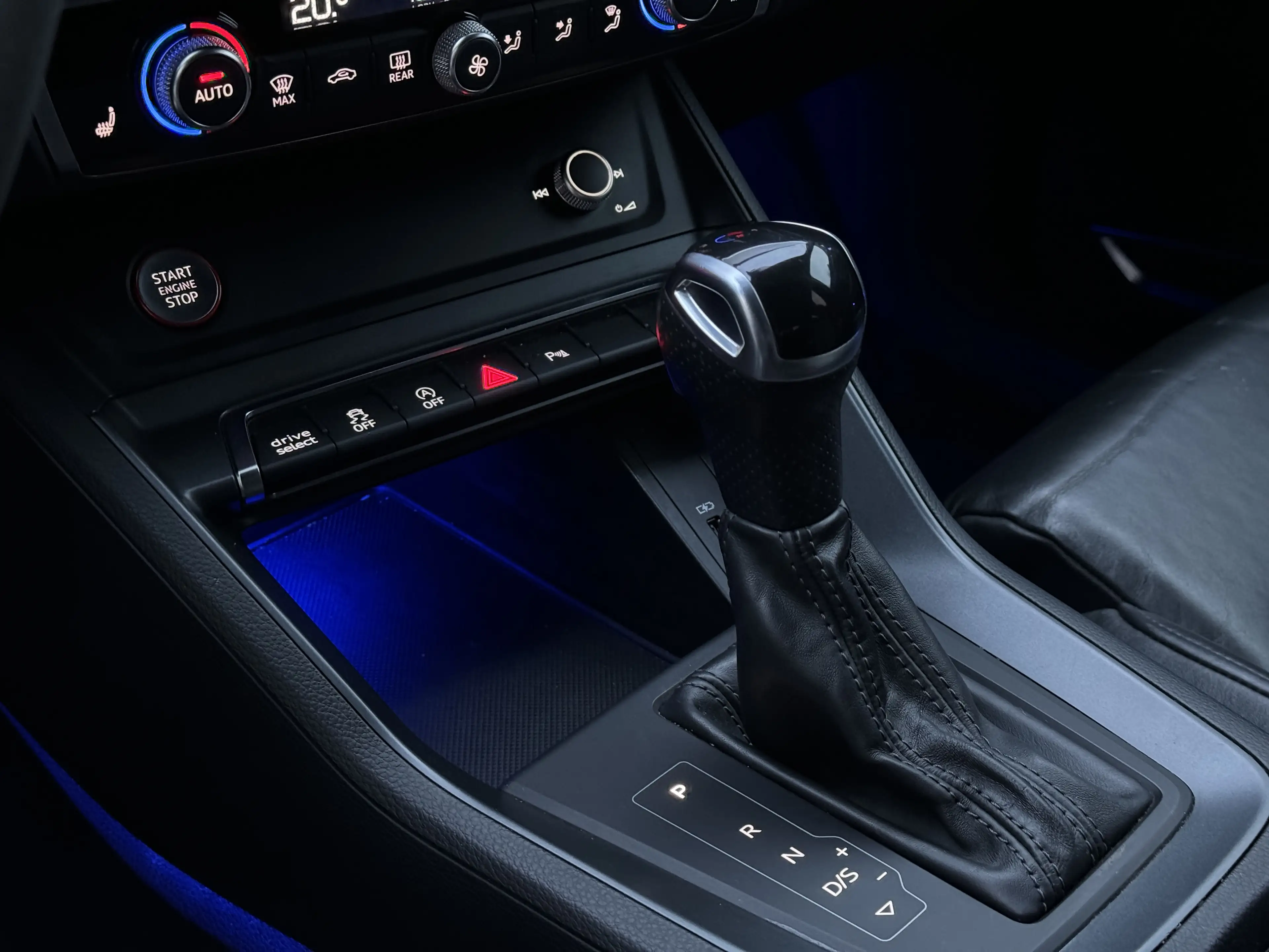 Audi RS Q3 Sportback 2.5 TFSI Quattro S tronic — photo 12