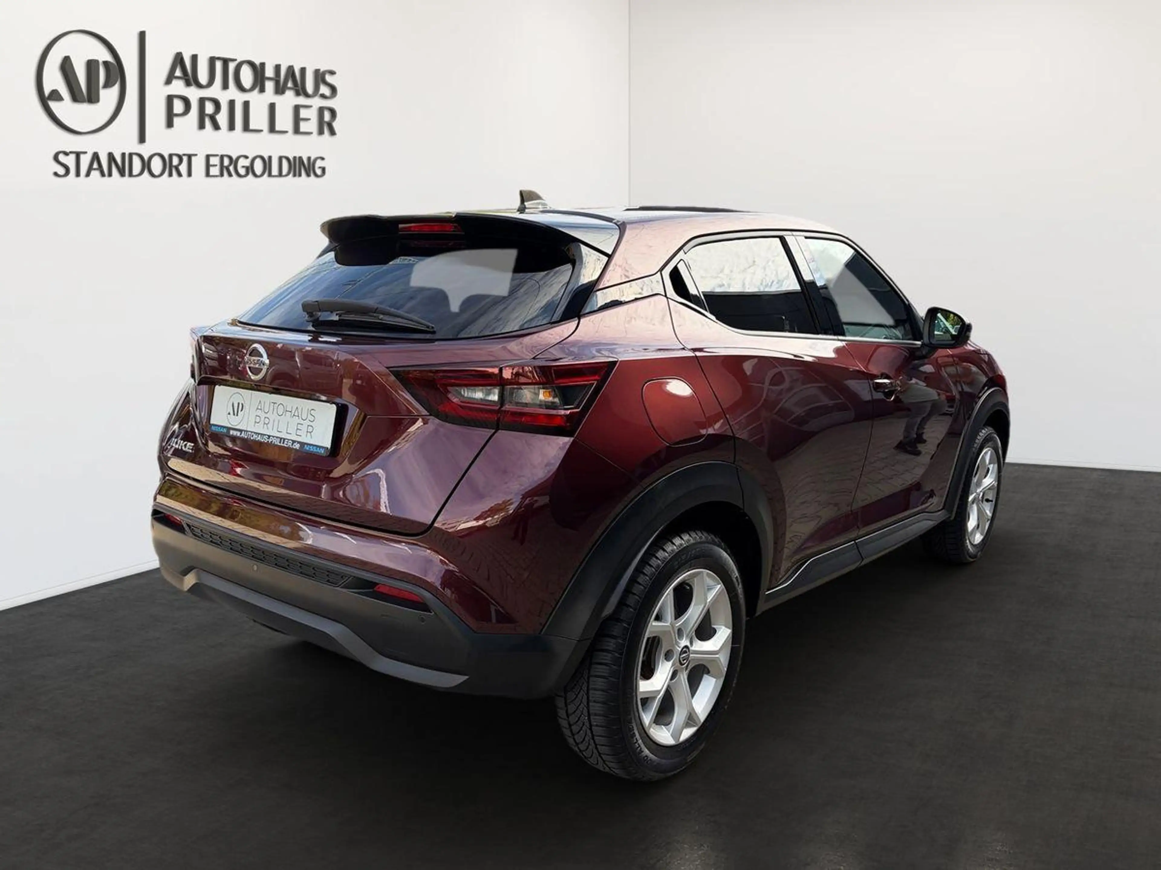 Nissan Juke 1.0 DIG-T AT N-Connecta *WINTER-PAKET* — photo 6