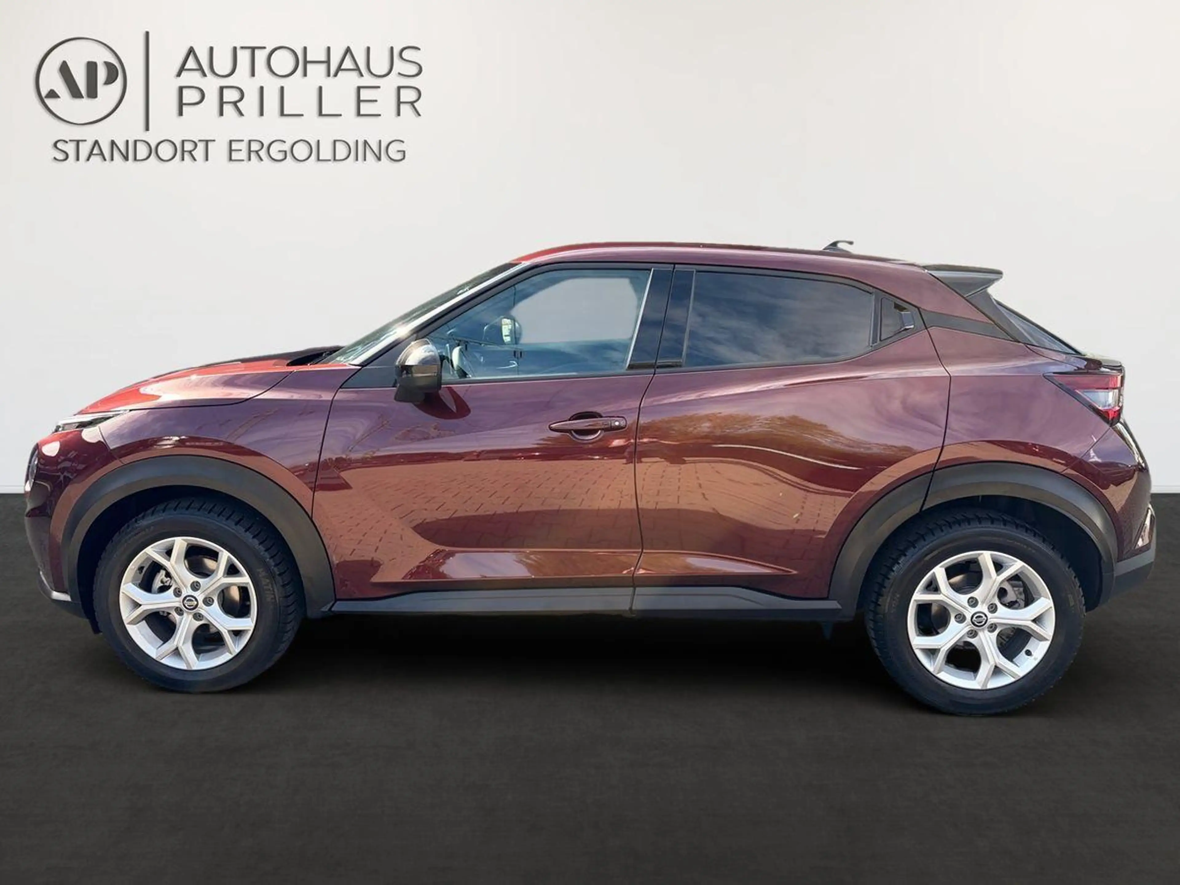 Nissan Juke 1.0 DIG-T AT N-Connecta *WINTER-PAKET* — photo 9