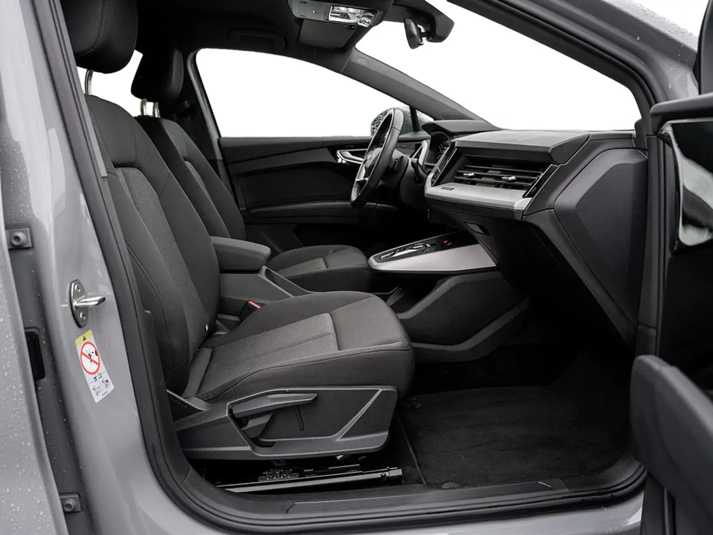 Audi Q4 e-tron Grau - 2