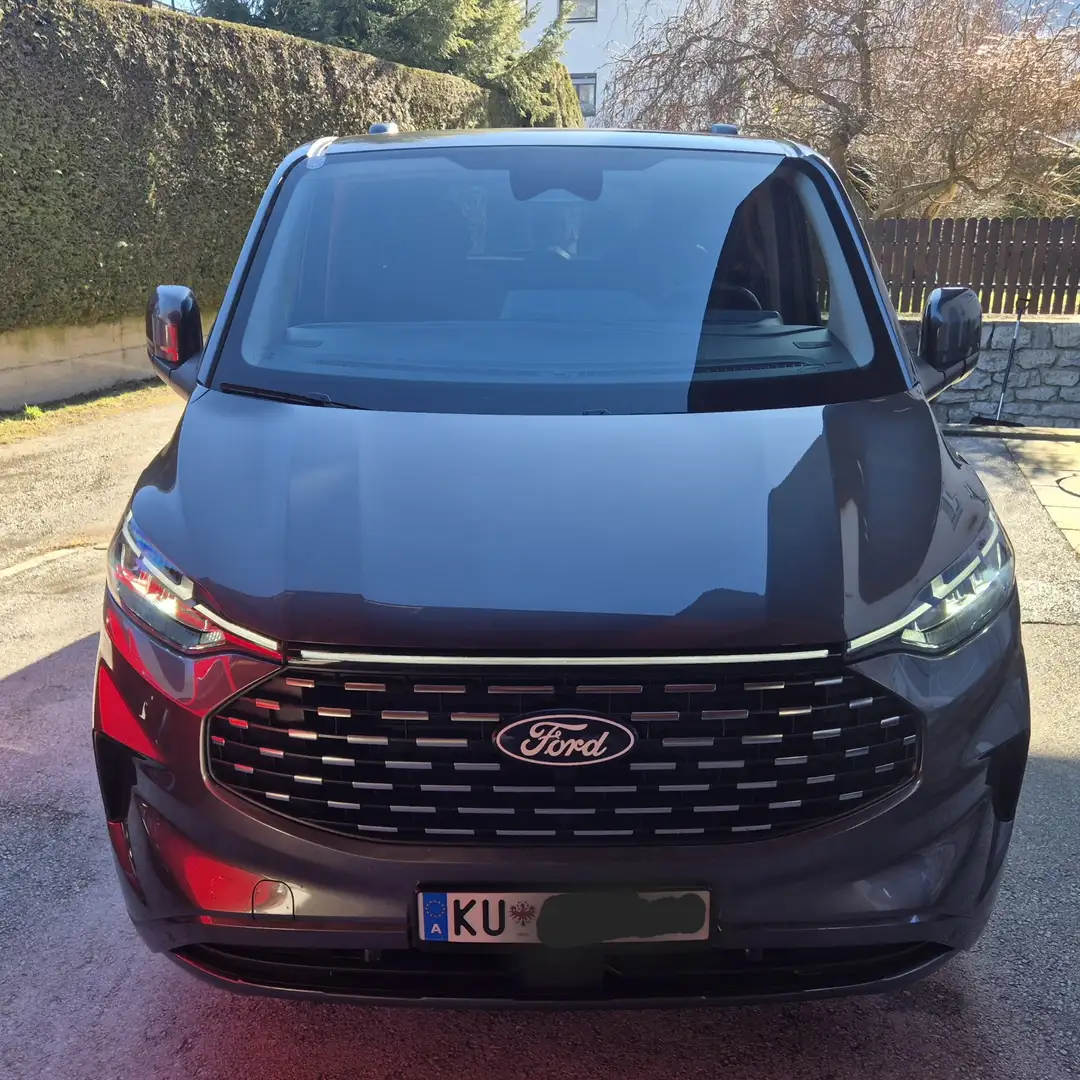 Ford Tourneo Custom Bus 2,0 EcoBlue 320 L1H1 FWD Titanium Aut. - 2