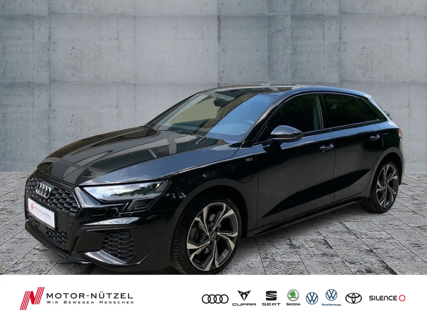Audi A3 40 TFSI e S-TR S-LINE LED+NAV+VC+18 Schwarz - 1