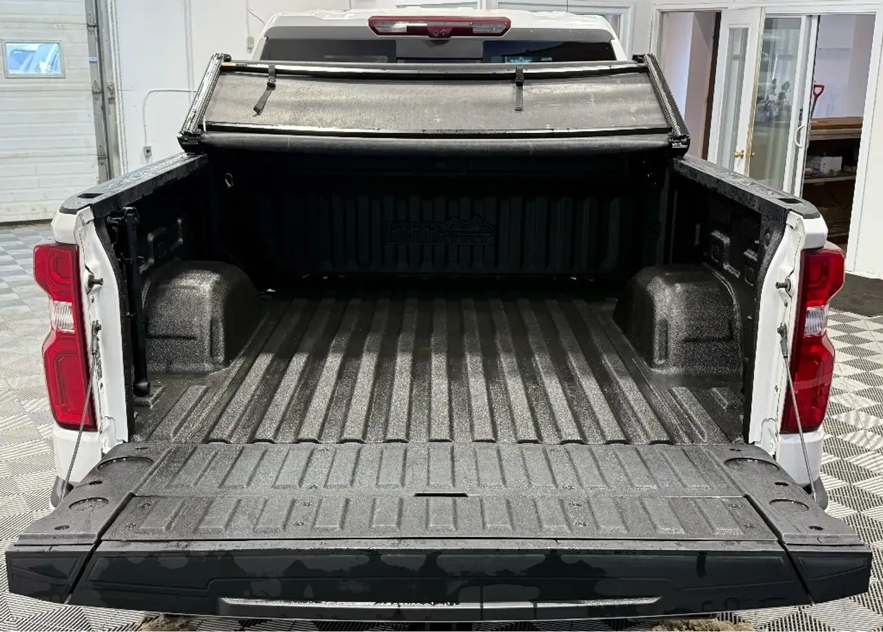 Chevrolet Silverado 1500 снимка Chevrolet Silverado 1500