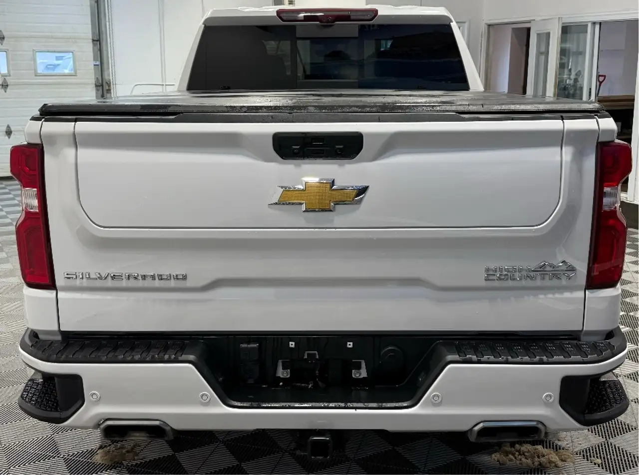 Chevrolet Silverado 1500 снимка Chevrolet Silverado 1500