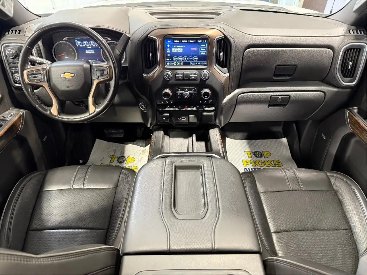 Chevrolet Silverado 1500 снимка Chevrolet Silverado 1500
