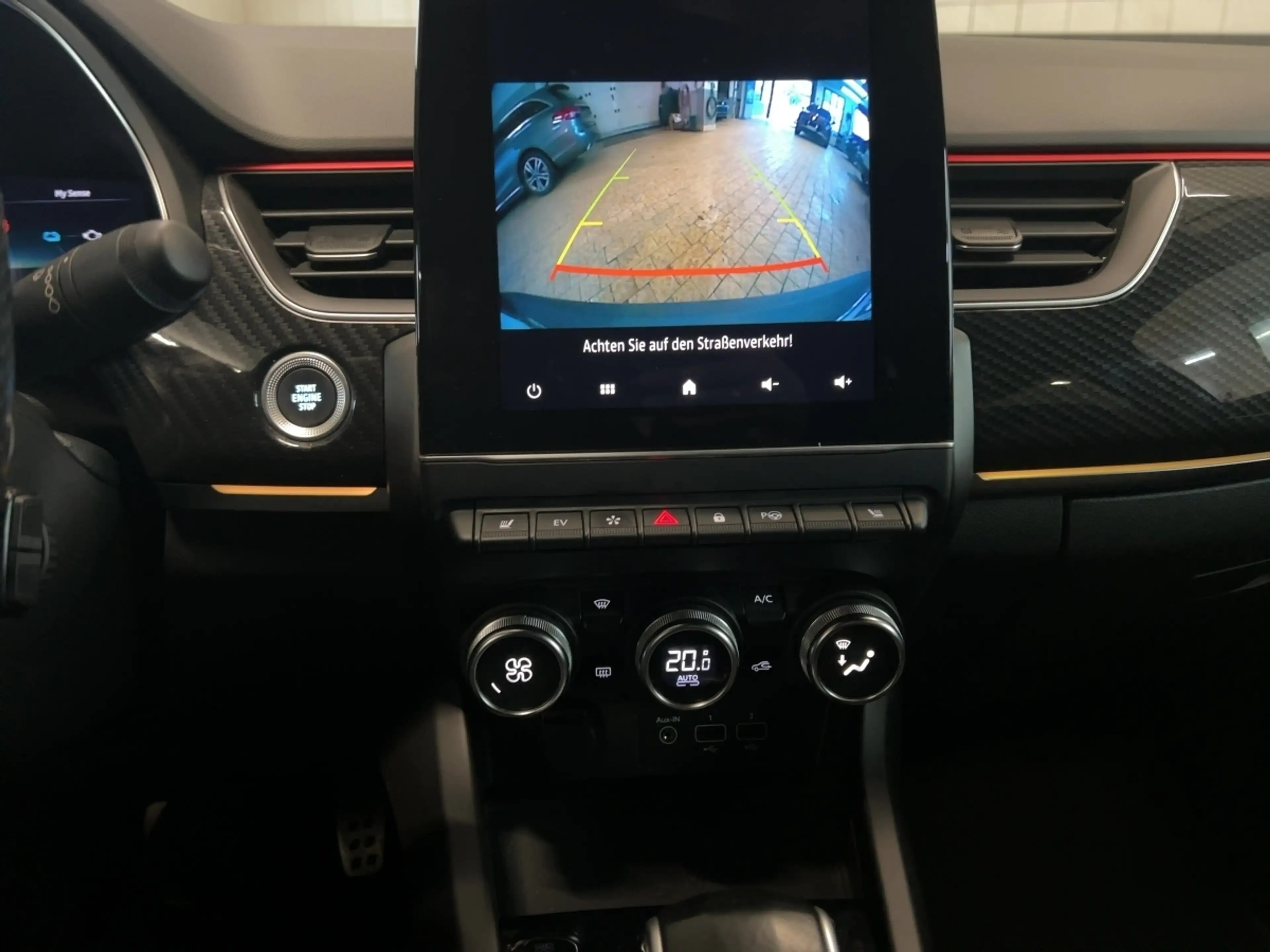 Renault Arkana R.S. LINE E-TECH 145 SHZ LED Kamera — photo 12