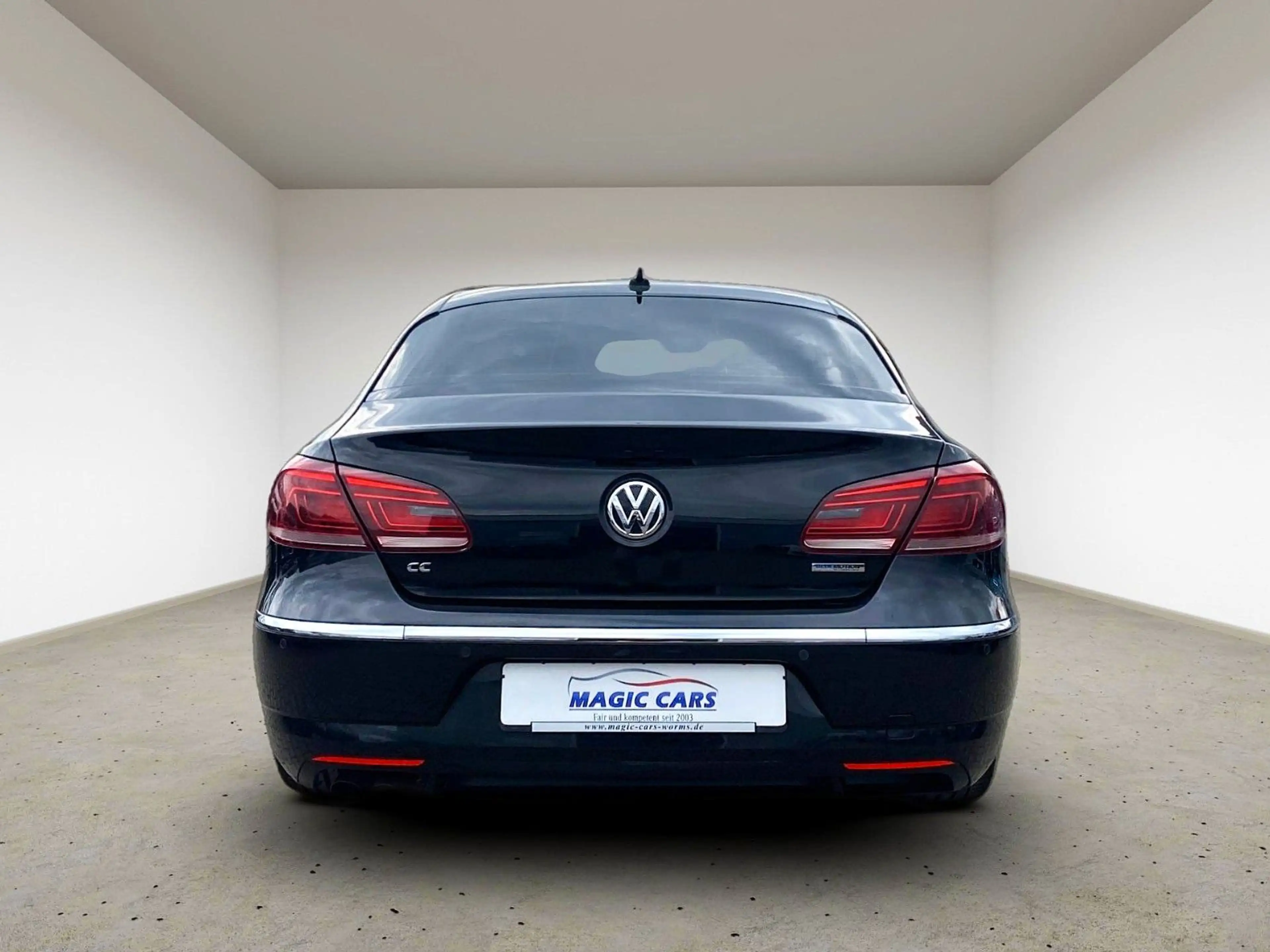 Volkswagen Passat CC 2.0 TDI DSG *Xenon*Navigation*Kamera* — photo 7