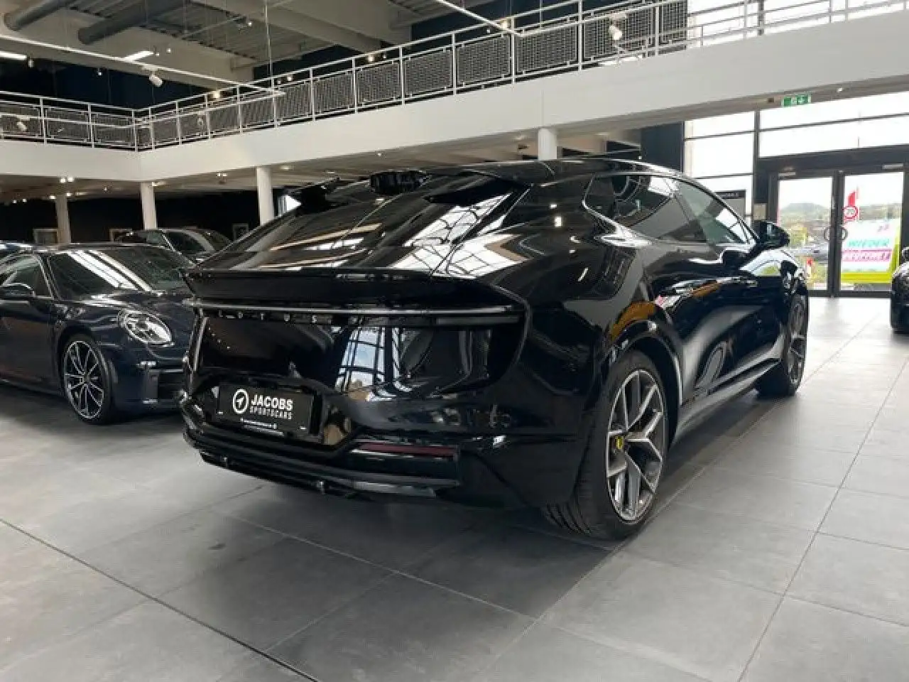 Lotus Eletre 2023