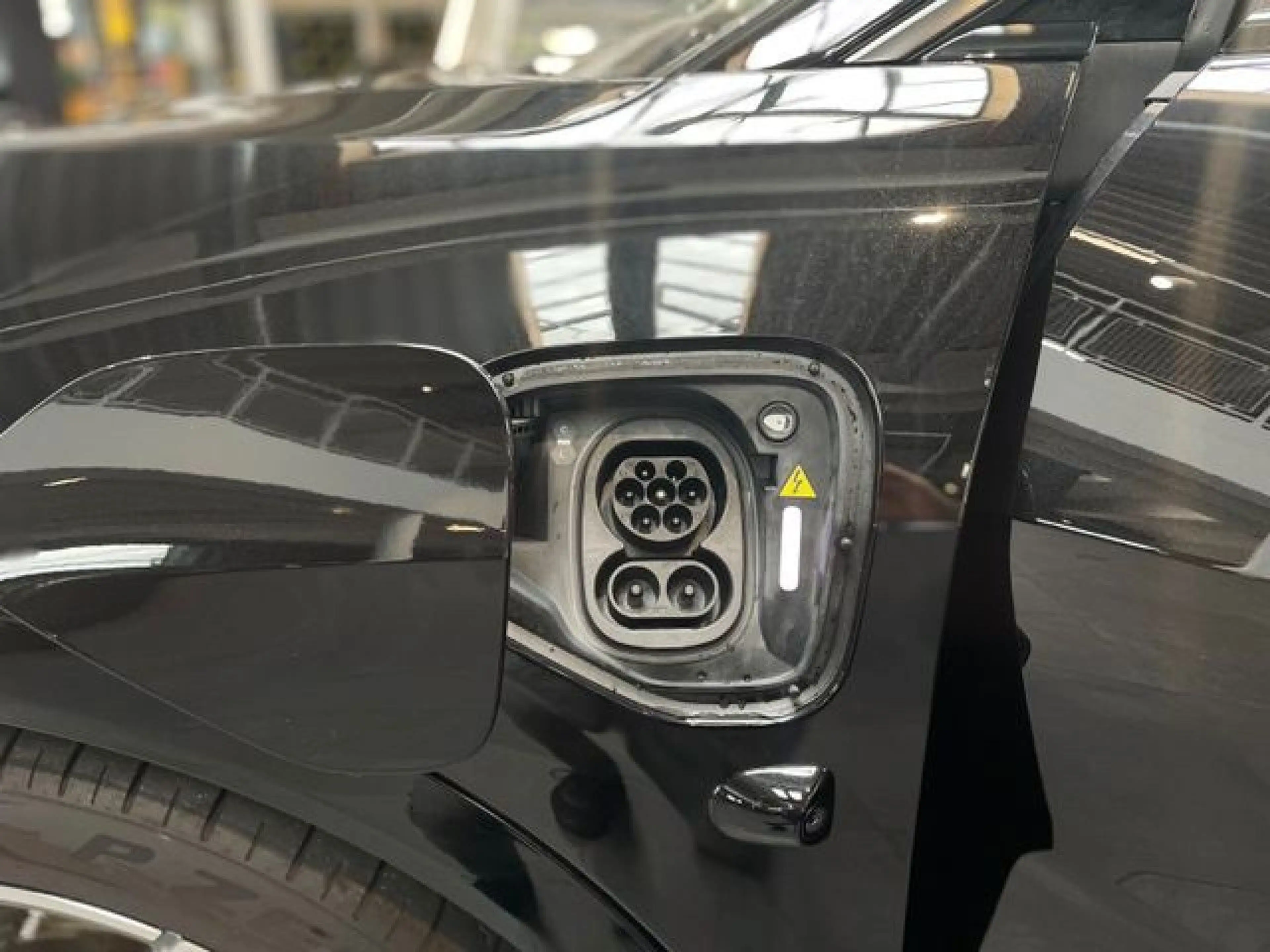 Lotus Eletre S — photo 9