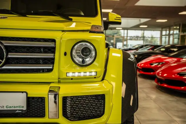 Mercedes-Benz G-Class view 10
