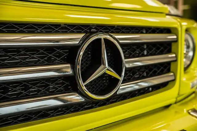 Mercedes-Benz G-Class view 14
