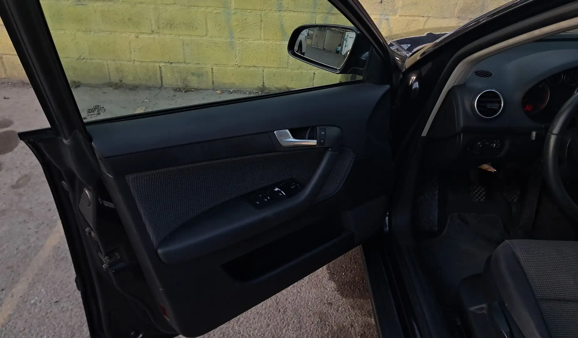 Audi A3 Sportback 1.9TDI Ambition - 1