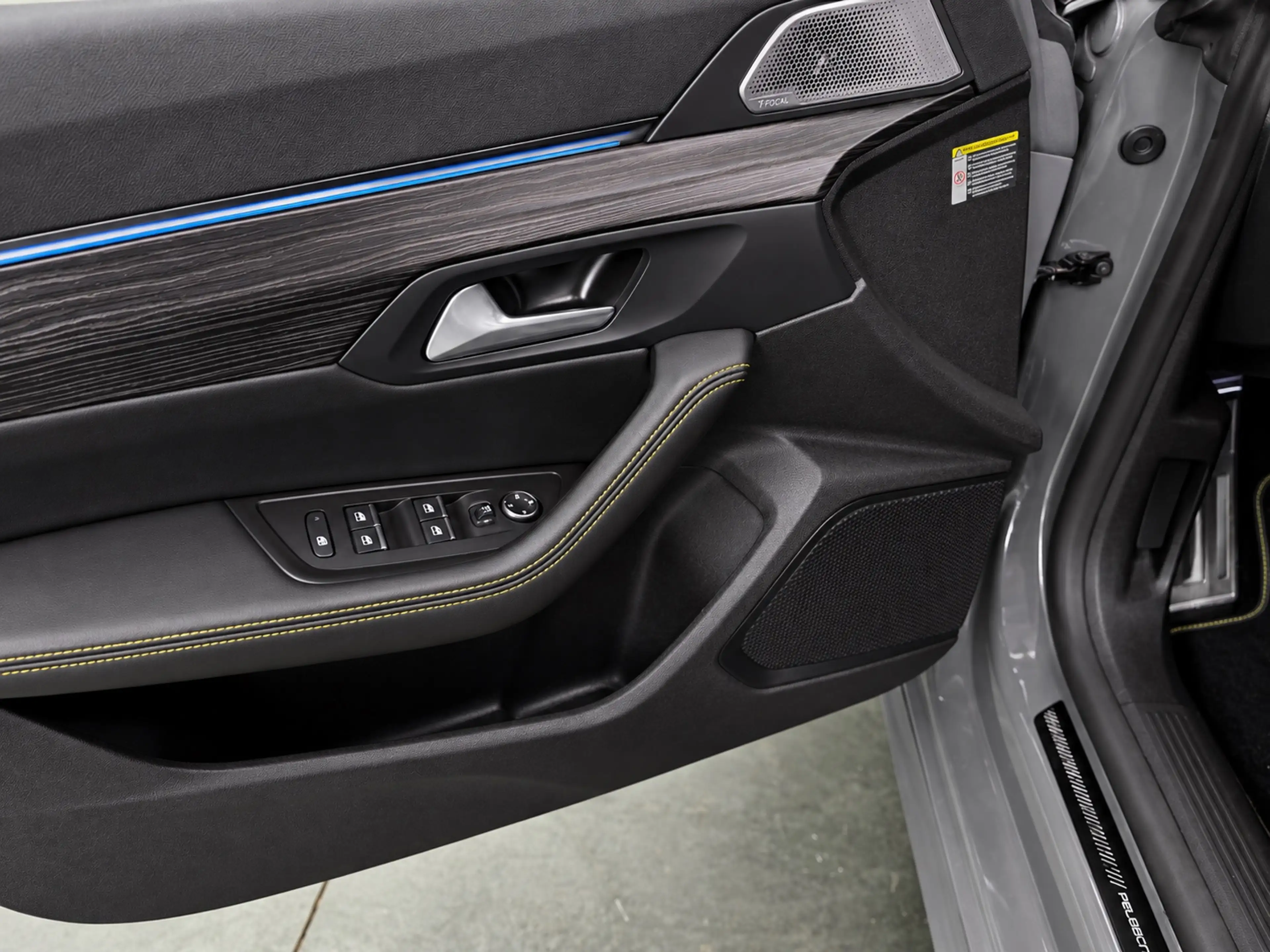 Peugeot 508 SW 1.6 HYbrid Peugeot Sport Engineered| 360pk | 4x — photo 23
