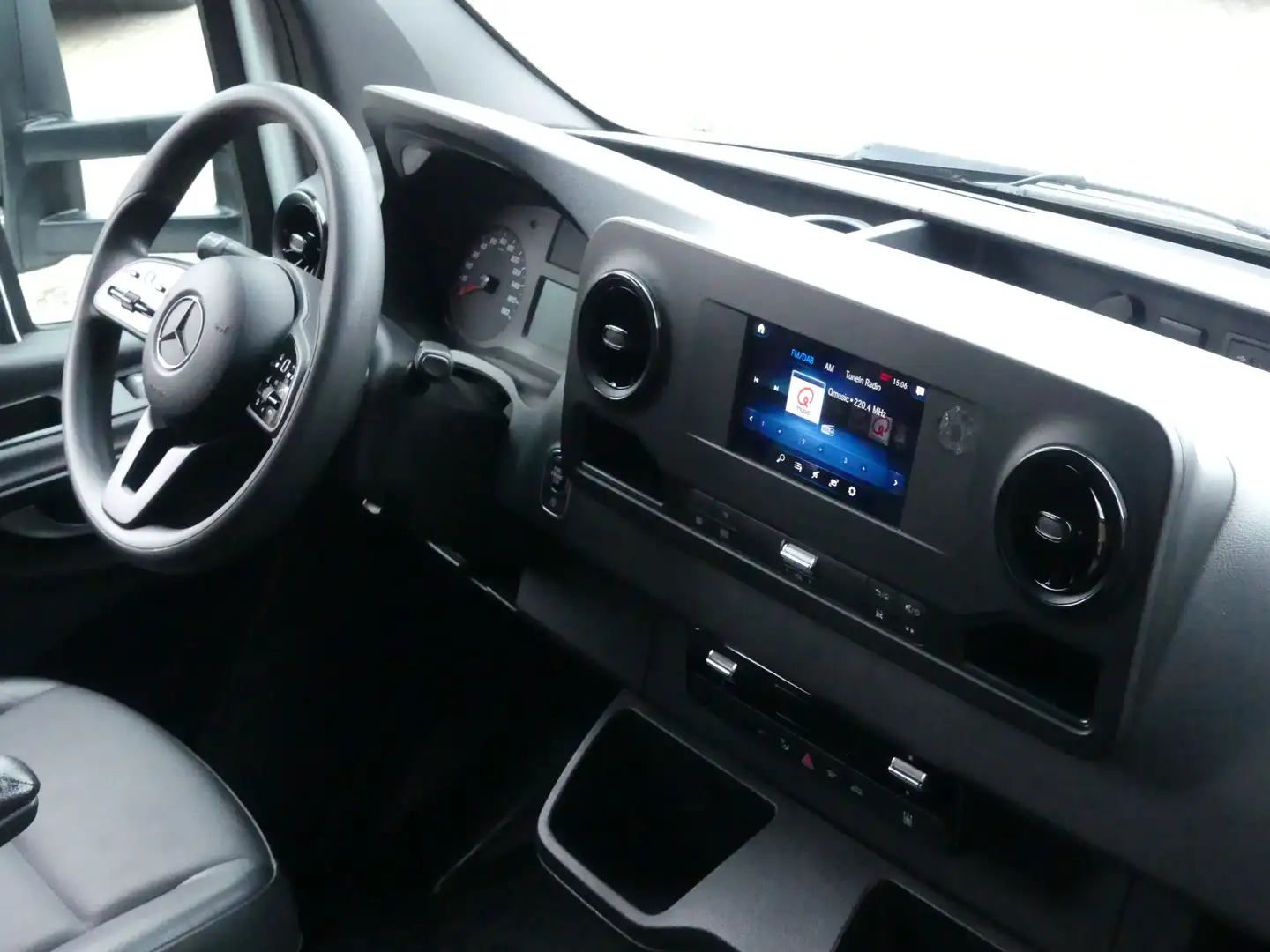 Mercedes-Benz Sprinter 519 CDI Pickup Dubbel Cabine Navigatie/Trekhaak Weiß - 2