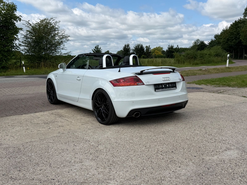 Audi TT Roadster 2.0 TFSI quattro *3 x S-Line*BOSE* — photo 7