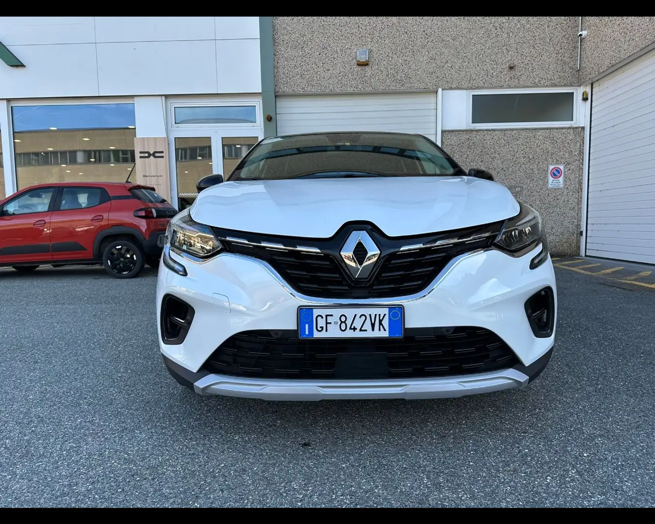 Renault Captur 1.6 E-TECH HYBRID INTENS AUTO 145CV Bianco - 2