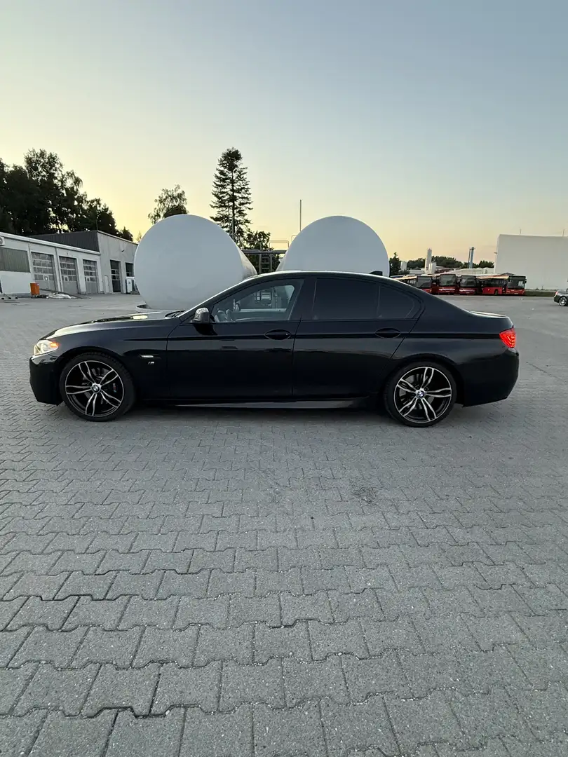 BMW 530 530d xDrive Gran Turismo Aut. Luxury Line - 2