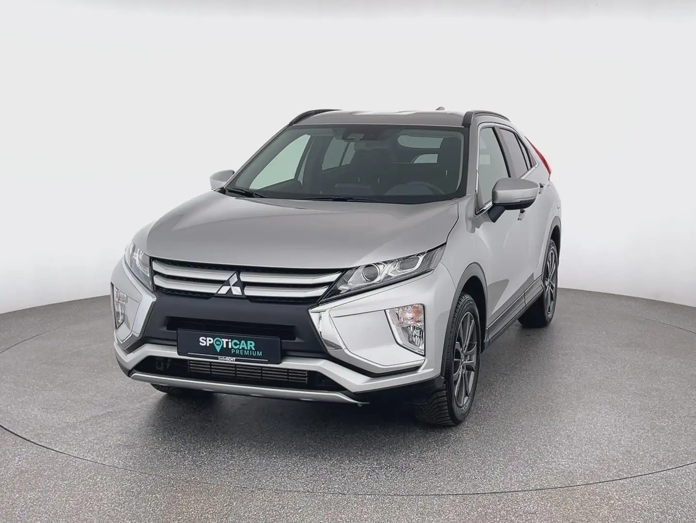 Mitsubishi Eclipse Cross Active 2WD 1.5*SHZ*RFK*DAB*uvm Zilver - 1
