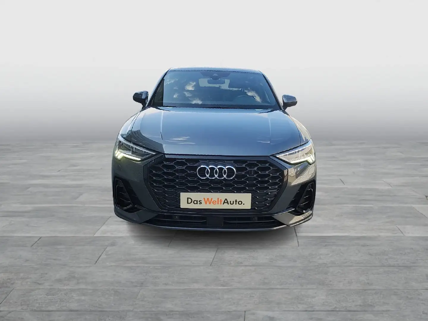 Audi Q3 e-tron 45 TFSI e S line ext Grau - 2