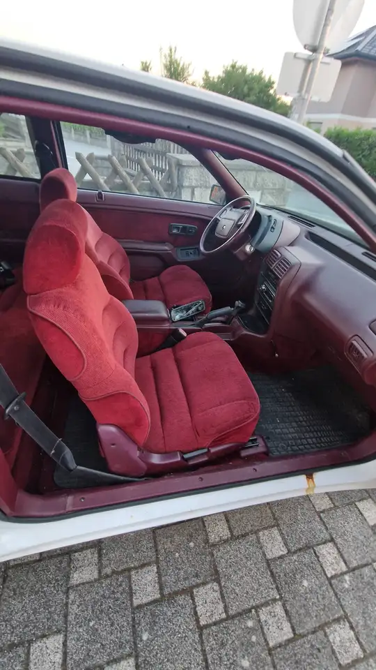 Chrysler Le Baron 3,0 V6 Aut., foto 6